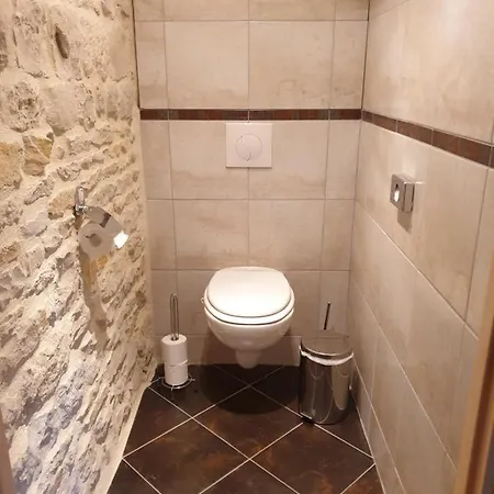 Gæstehus Les Ecuries 3*