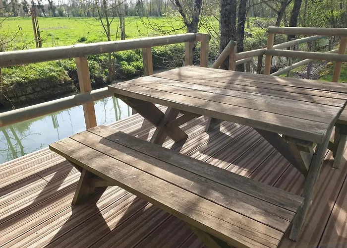 招待所 Les Ecuries 3*