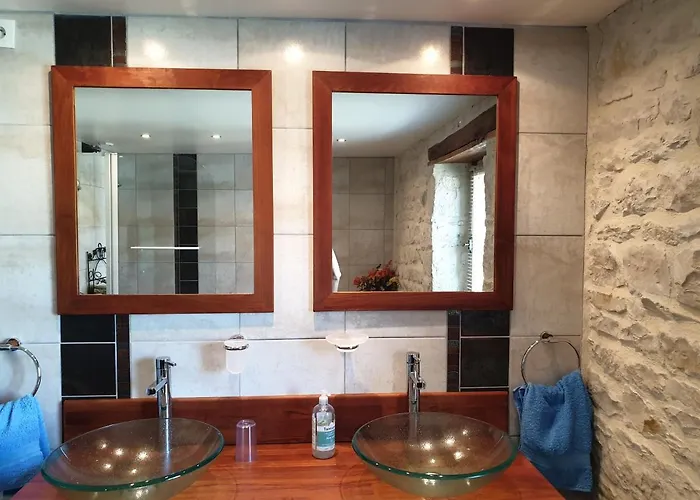 Les Ecuries 招待所